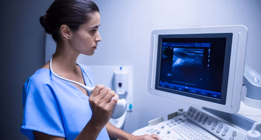 exame Doppler vascular realizado por especialista em Porto Alegre
